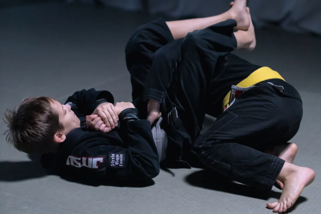 5 Essential Treatments For Sports Injuries Manchester Athletes Face: Your Complete Guide To Sports Injury First Aid 5 jiu-jitsu arm-bar submission that could cause a sport injury