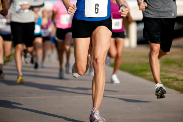 manchester runners in a marathon